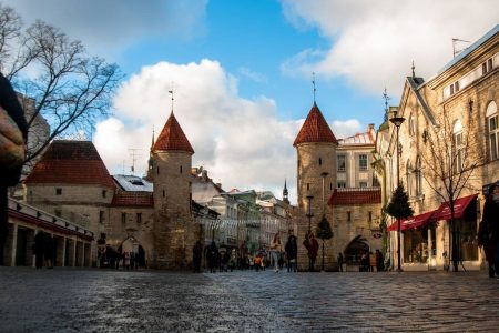 The Walled Town – Private Walking Half-Day in Tallinn