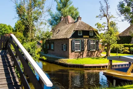 Giethoorn Tour