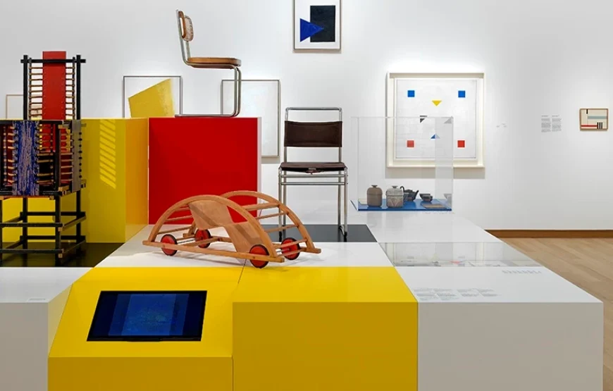 Stedelijk Museum