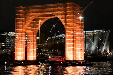 Amsterdam Light Festival 2024 – 2025 Canal Cruise from Restaurant Loetje