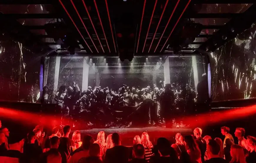 Amsterdam Icebar + Our House – Electronic Dance Music Experience