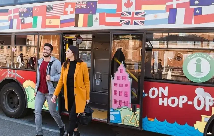 RED Sightseeing Copenhagen bus + Netto Boats