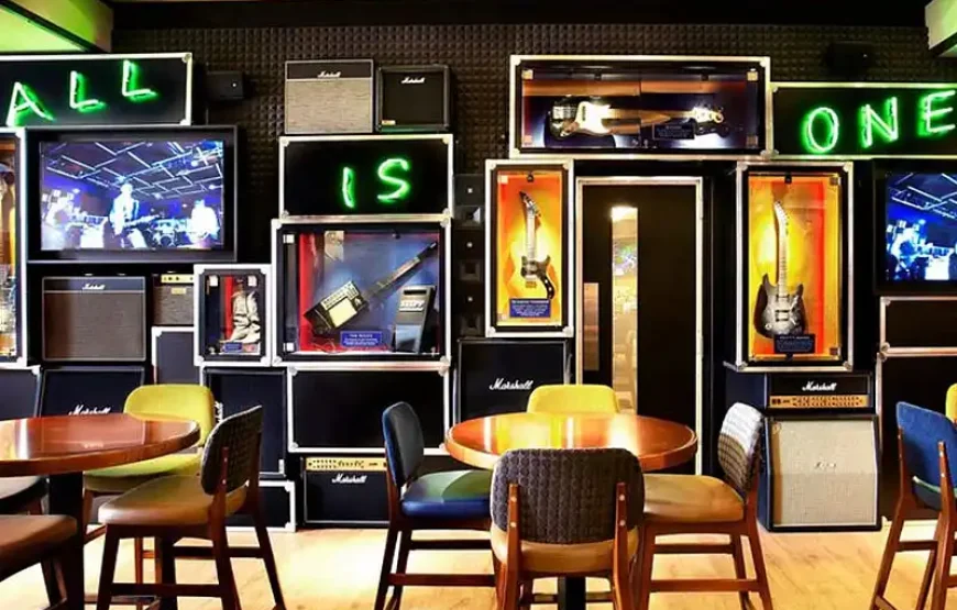 Tivoli Gardens + Hard Rock Cafe Copenhagen