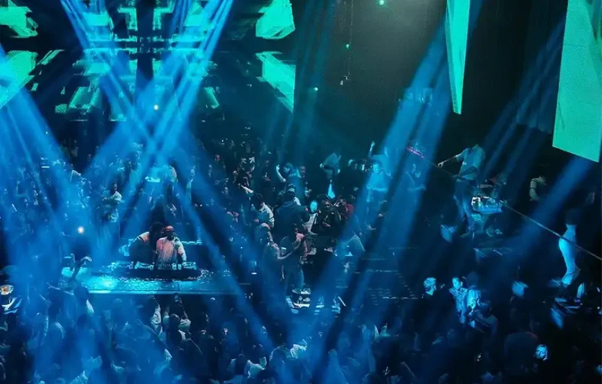 Amsterdam Icebar + Escape Club Amsterdam Friday & Saturday