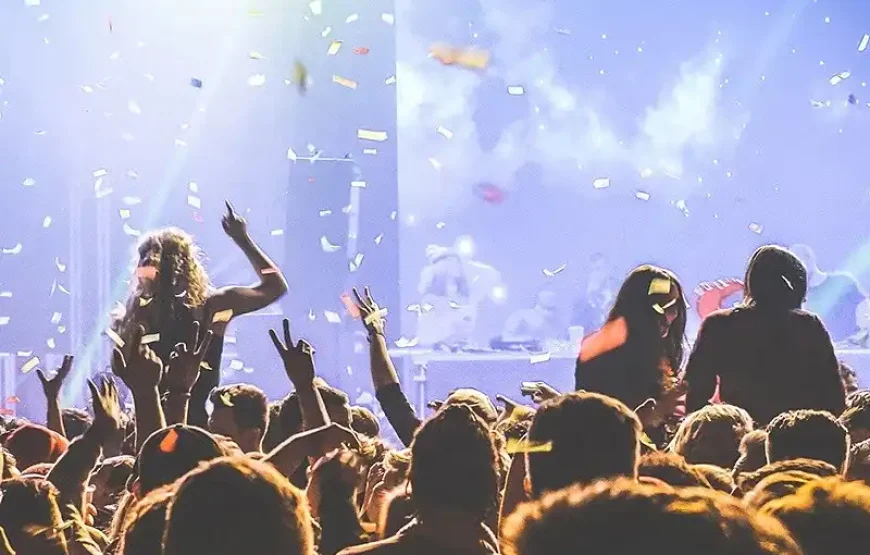 Amsterdam Icebar + Amsterdam Nightlife 1 day