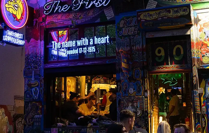 Red Light Tour Amsterdam – Explore the Red Light District