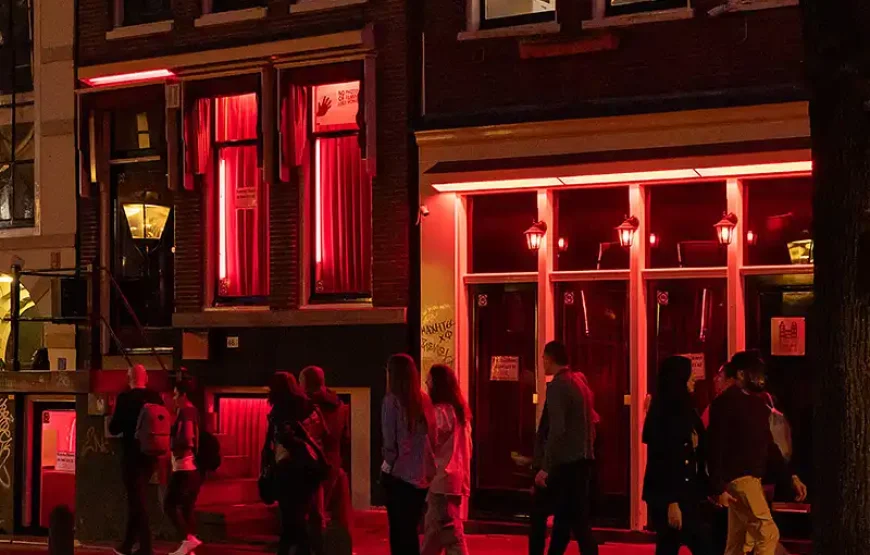Red Light Tour Amsterdam – Explore the Red Light District