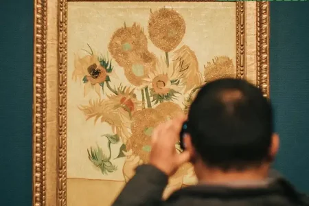 Van Gogh Museum + Amsterdam Canal Cruise