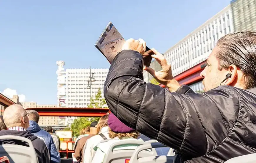Hop-On Hop-Off Berlin 2 Routes – West and East Berlin 24 hours