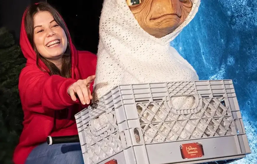 Hop-on Hop-off Bus Berlin + Madame Tussauds Berlin