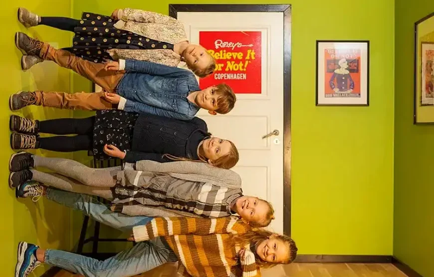 RED Sightseeing Copenhagen bus + Ripley’s Believe It or Not! & Hans Christian Andersen Experience