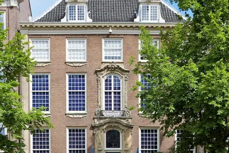 Willet-Holthuysen House Museum