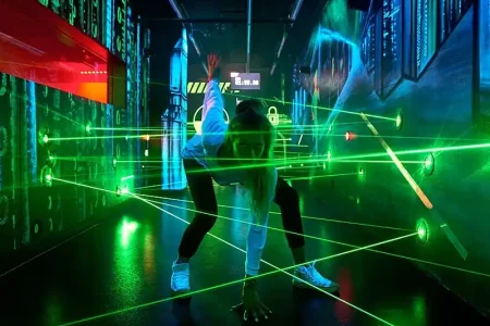 Hop-on Hop-off Bus Berlin + German Spy Museum