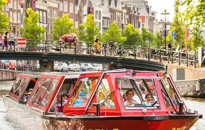 City Sightseeing Amsterdam boat + Van Gogh & Rembrandt English show