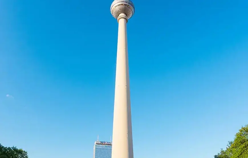 Berlin TV Tower Berlin TV Tower: Fast view