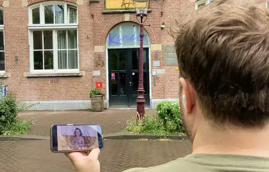 Anne Frank Walk: Immersive Walking Tour in Amsterdam