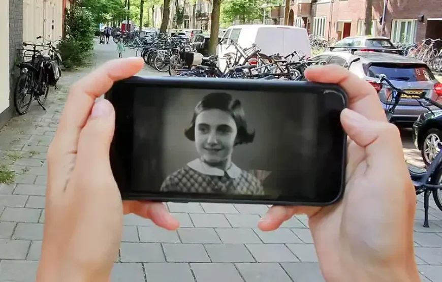 Anne Frank Walk: Immersive Walking Tour in Amsterdam