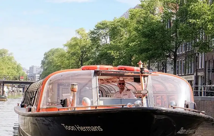 Keukenhof Entrance + Amsterdam Canal Cruise