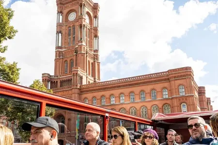 Hop-on Hop-off Bus Berlin + Historical City Cruise
