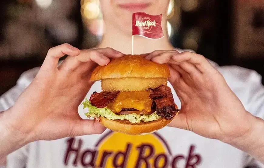 Tivoli Gardens + Hard Rock Cafe Copenhagen