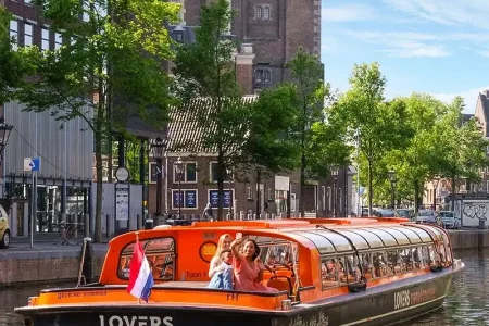 1 hour Amsterdam Canal Cruise Rijksmuseum