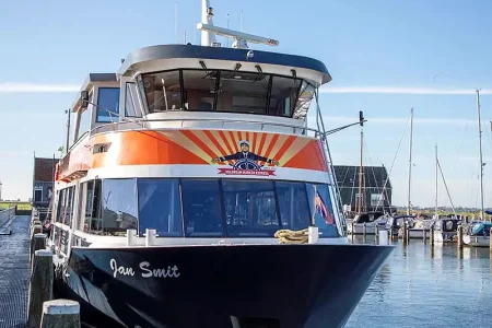 Marken Express Return trip + scooter on board