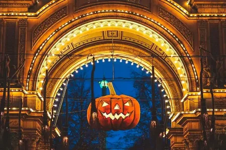 Tivoli Gardens Friday